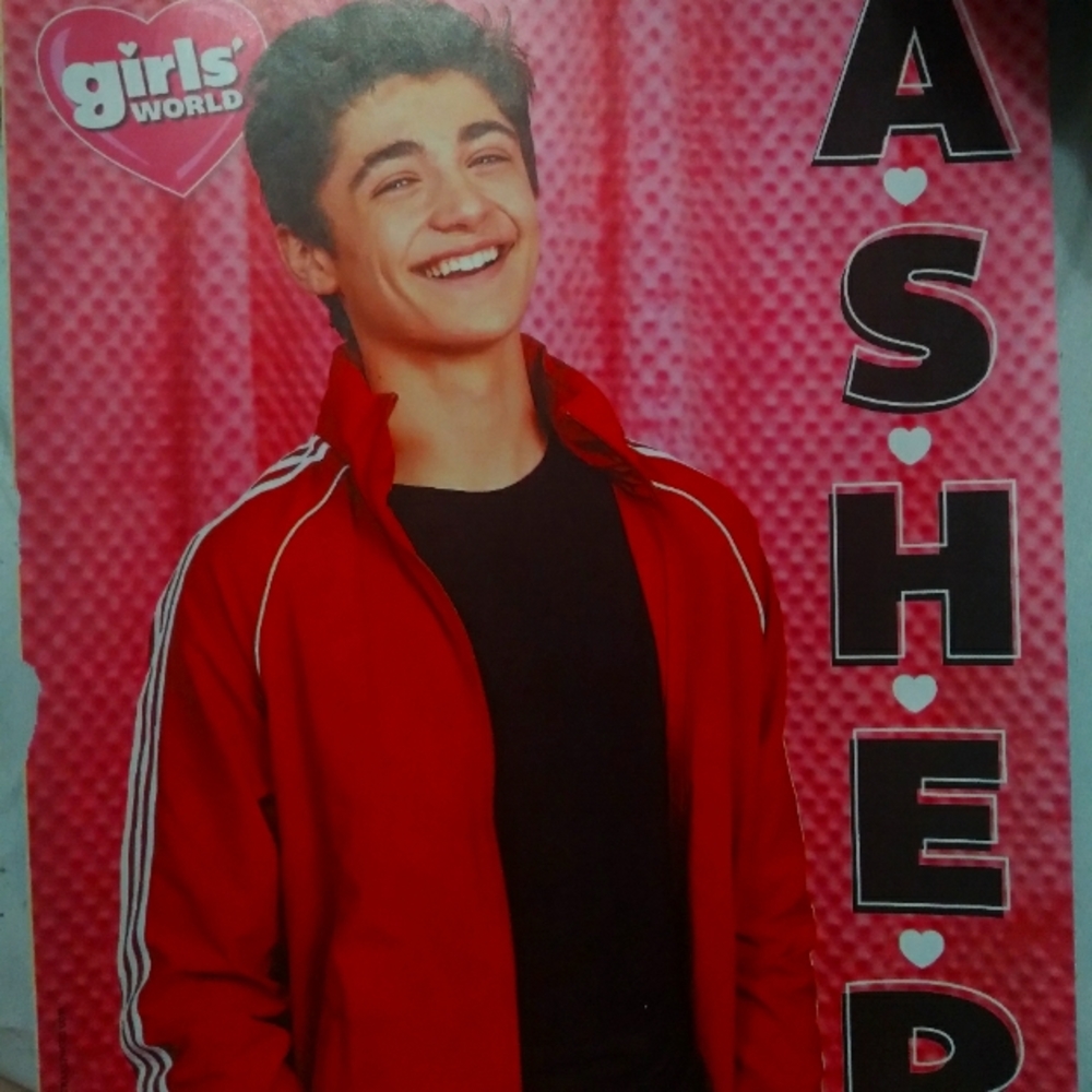 Girls' World Small Asher Angel/Just Roll With It